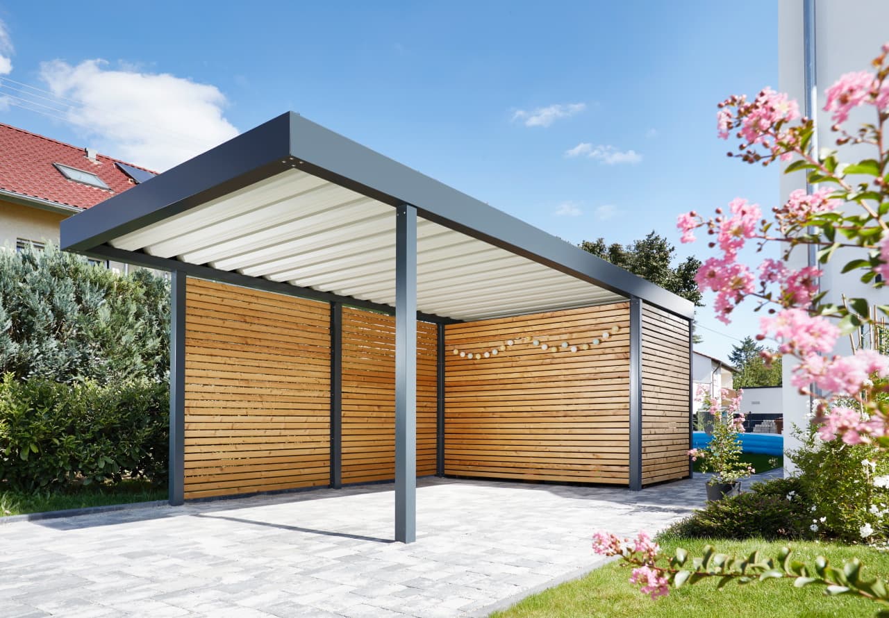 Carport aus Metall mit Seitenwänden: Mehr Schutz für Ihr Auto