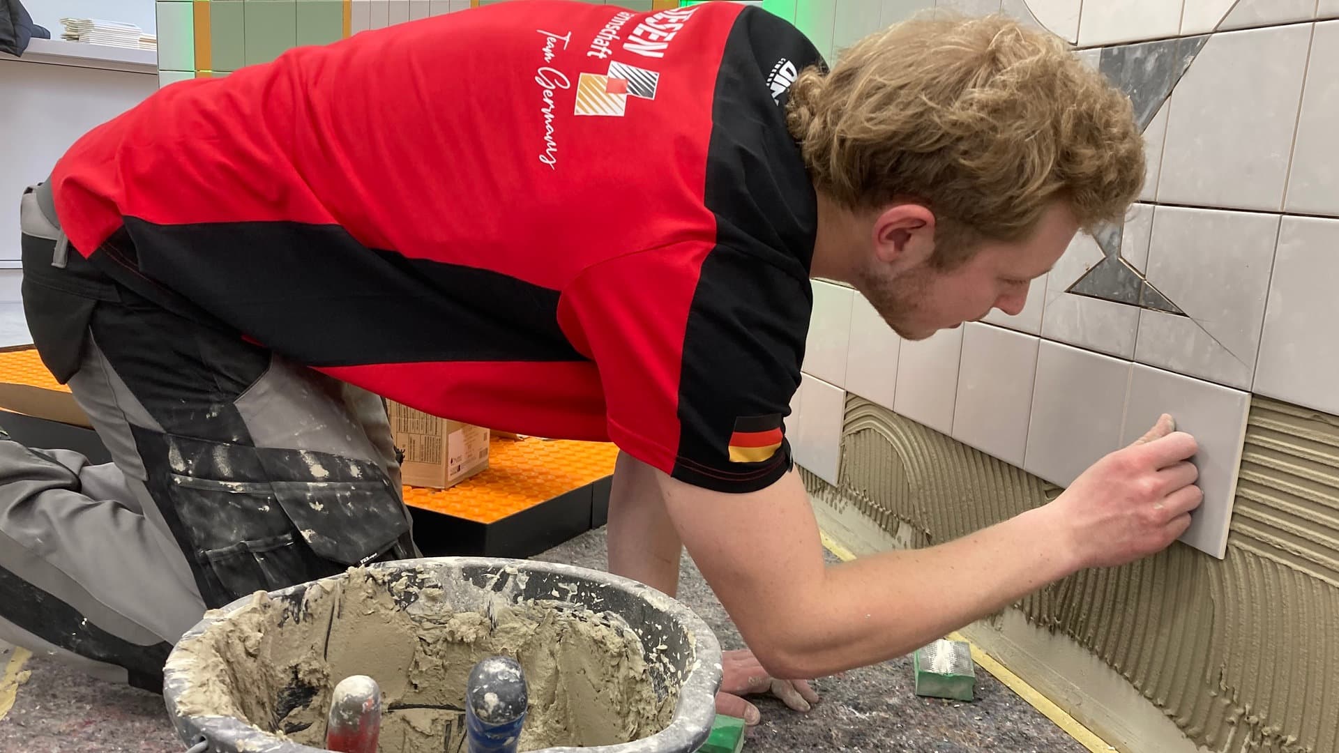 Dein Fliesenleger in der Nähe – Professionelle Hilfe von Meister-Job
