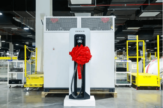 VREMT's Revolution: Introducing the 800kW V3 Ultra Charger and the Dawn of the 'Minute-Charging' Era