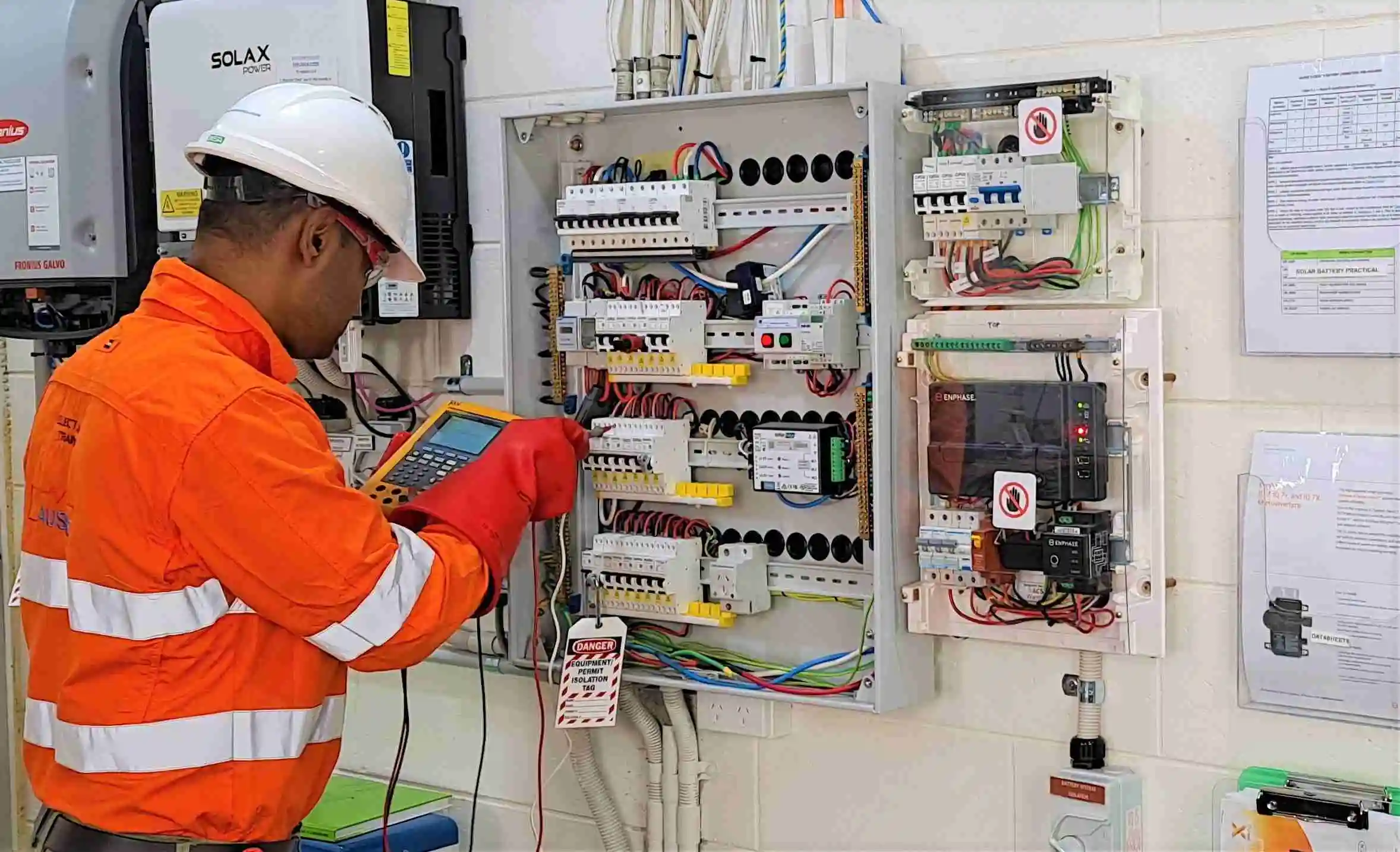 Digitale Lösungen für die Prüfung elektrischer Anlagen
