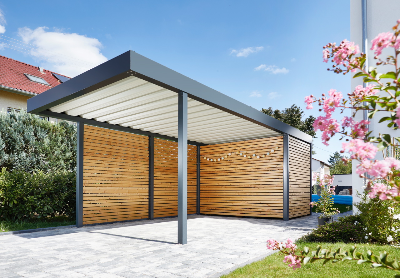 Carport aus Metall mit Seitenwänden: Mehr Schutz für Ihr Auto