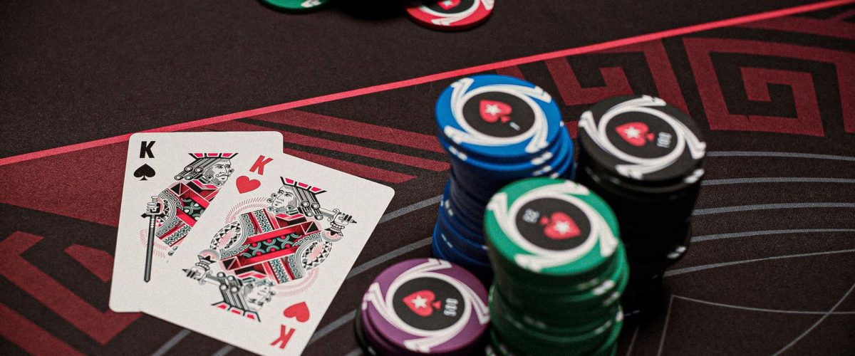 Online Poker mit Echtgeld: Spielerfahrungen und Bewertungen